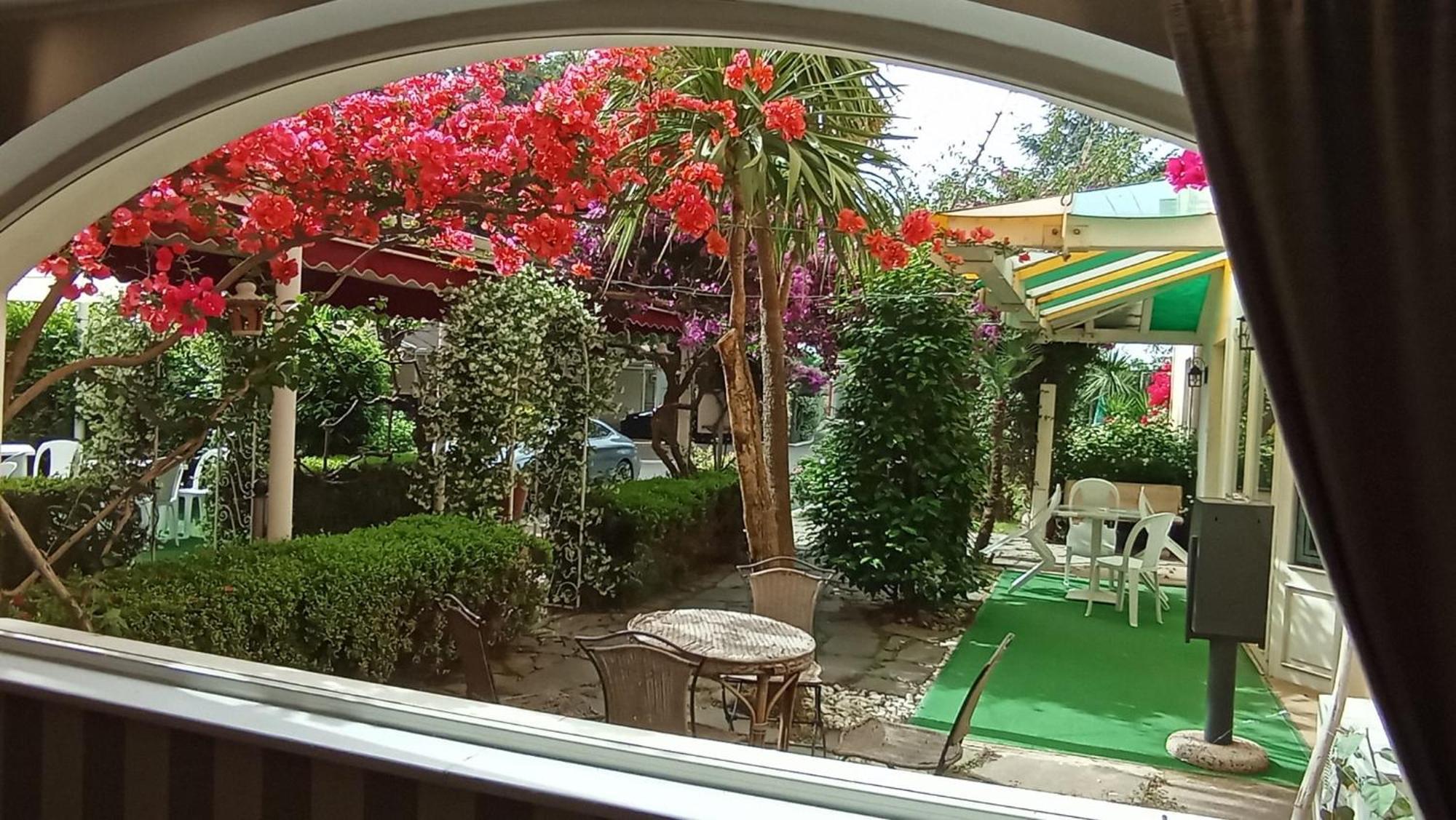 Hotel Mediterraneo Qualiano Ngoại thất bức ảnh