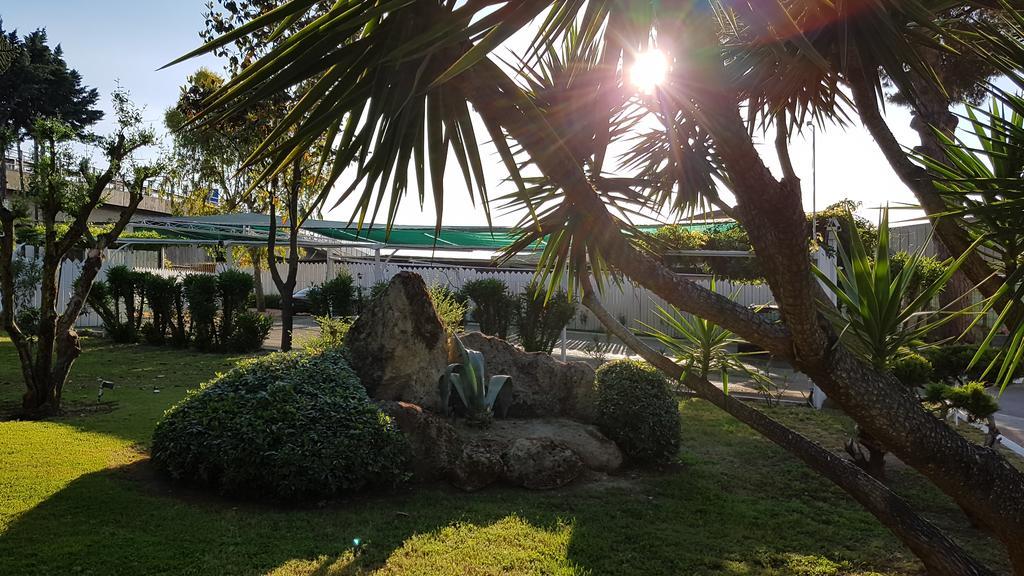 Hotel Mediterraneo Qualiano Ngoại thất bức ảnh