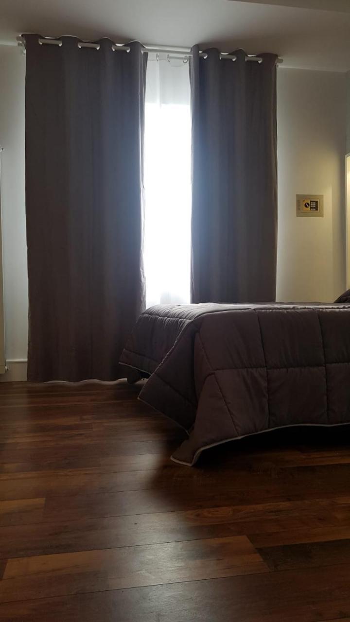 Hotel Mediterraneo Qualiano Ngoại thất bức ảnh